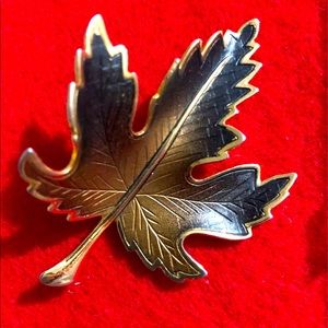 Vintage Gold and Black Maple Leaf Brooch